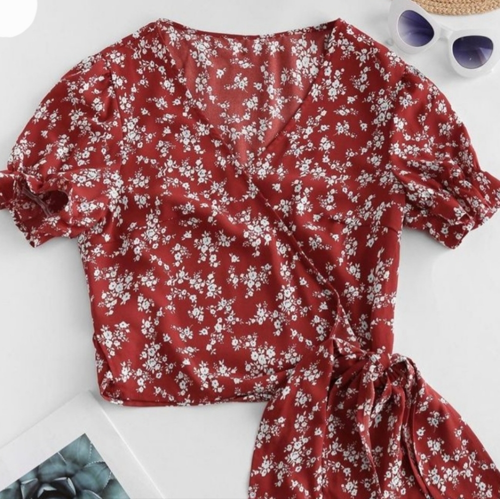Ditsy Floral Print Wrap Top